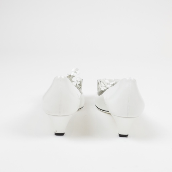 Prada White Geometric 3D Origami Kitten Heel Point Toe Mules - Picture 4 of 9